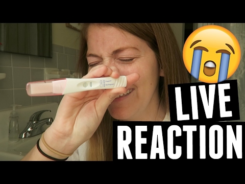 Live Pregnancy Test Reaction!! Finding out I&#039;m Pregnant!