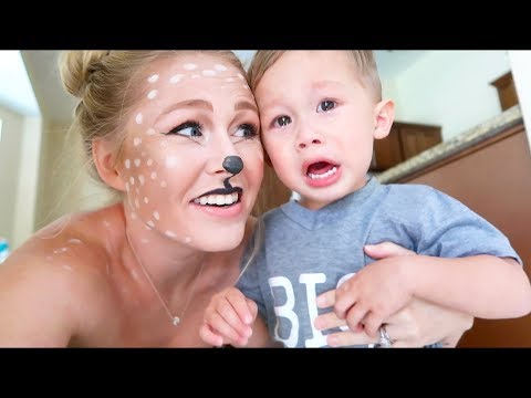 Toddlers Reaction To Mom&#039;s Halloween Costume!